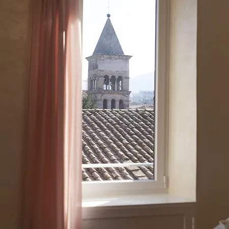 Regina Bed & Breakfast 4*