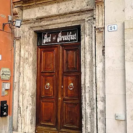 Regina Panzió Tivoli