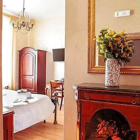 Regina 4*